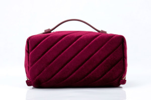 Yeni Bordo Şık Zarif Kadife Kozmetik Çantası Yastık Çantası Seyahat Makyaj Organizatörü Tuvalet Çantası Fermuarlı Çanta - Product Image 6