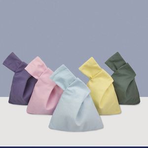 Pochette de soirée en coton nouée avec dragonne, petit sac à main, cadeau promotionnel - Product Image 1