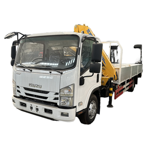 Truk ringan Isuzu 8-ton dengan lengan lipat derek dan tangga di ekor berfokus pada komponen bantalan inti - Product Image 1
