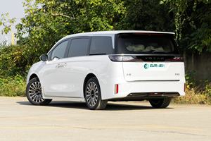 VOYAH Dreamer 2026, <span class=keywords><strong>voiture</strong></span> électrique chinoise <span class=keywords><strong>de</strong></span> haute qualité, purement électrique, 4 roues motrices, 7 places, nouveau véhicule utilitaire sport (MPV) à énergie nouvelle, avec <span class=keywords><strong>une</strong></span> autonomie <span class=keywords><strong>de</strong></span> 700 km et <span class=keywords><strong>une</strong></span> puissance <span class=keywords><strong>de</strong></span> 405 kW - Product Image 5