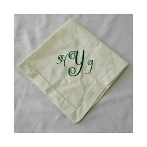 Serviettes en lin et coton brodées pour la maison et l'hôtel Fournitures de dîner formelles réutilisables avec tissu en dentelle Design de mariage fait à la main - Product Image 5