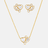 Ensemble cadeau pour femme BinShuo, collier ajustable et boucles d'oreilles en acier inoxydable plaqué or 18 carats avec zircon blanc en forme de cœur rond