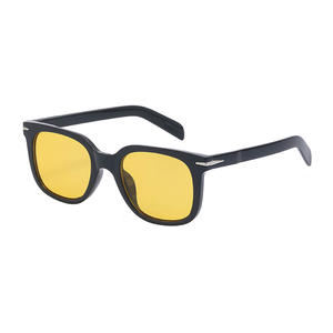 Gafas de Sol Retro con Marco Cuadrado Hechas a Medida, Lentes de PC Negras con Protección UV400, Unisex, Estilo Instagram, ZS-DB7047, Embalaje en Caja - Product Image 5