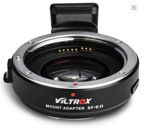 Adaptateur réducteur de vitesse automatique Viltrox EF-E II 0,71x pour appareil photo numérique DF Wholesale - Product Image 1
