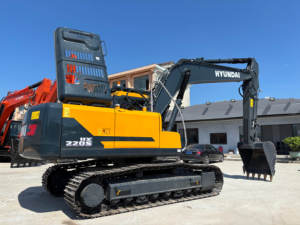 Used Hyundai HX220S Excavator with Cummins Engine Gear Motor-Core Components in Good Condition Low Price on <b>Sale</b> From Korea - Product Image 3