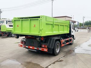 Camión de Basura Kaima 4x2 con Gancho Elevador de 12T, Camión Recolector de Residuos con Gancho Elevador y Capacidad de 5-10m³ - Product Image 4