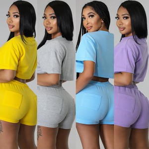 Conjunto Personalizado de Camiseta Crop Top y Shorts para Mujer Ropa Deportiva para Entrenamiento de 2 Piezas Chándal Corto para Mujer - Product Image 4