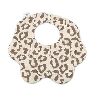 Buena calidad Xinyunzy 360 grados pétalo para niños recién nacidos bolsillo Drool toalla Clase A algodón seis capas gasa bebé babero - Product Image 5