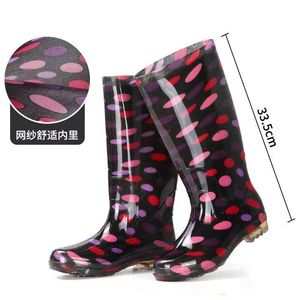 Giày đi mưa <span class=keywords><strong>PVC</strong></span> thời trang kiểu dáng nhà thiết kế, họa tiết rằn ri, chống thấm nước, chống trơn trượt, cao cổ dành cho nữ & các quý cô - Product Image 2