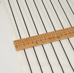 Tissu en sergé noir et blanc tissé sur mesure, popeline rayée, tissu polaire AOP pour chemise - Product Image 4