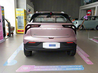 China Exporta el Vehículo Eléctrico Geely Geometry E Firefly 2022-2024, SUV de 5 Plazas, a un Precio Accesible