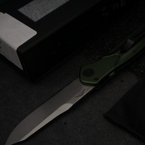 Cuchillo Plegable de Acero Inoxidable BM9400 con Hoja de Punta Caída, Perilla de Pulgar y Mango Verde para Uso Exterior, Grado Industrial, OEM ODM - Product Image 2