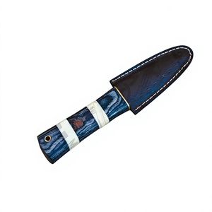 Couteau de chasse Sgian Dubh en acier Damas fait main avec manche en bois personnalisé, couteau écossais pour kilt des Highlands - Product Image 3
