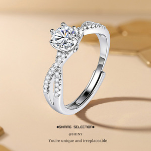 Bague de fiançailles pour femme avec motif floral en forme de boule, sertie de zircone cubique 1 carat à griffes - Product Image 4