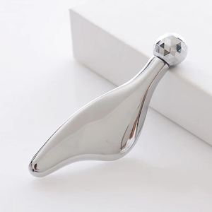 Raclette de <span class=keywords><strong>massage</strong></span> faciale en métal de haute qualité avec bille roulante pour le lifting des yeux et du <span class=keywords><strong>visage</strong></span>, usage domestique et professionnel - Product Image 6