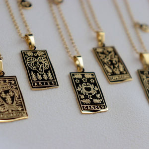 Collier de cartes de Tarot du zodiaque rempli d'or 18K, étanche et Original, Non terni - Product Image 5