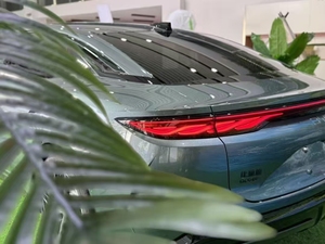 Han L Edizione Premium 2025, 701KM RWD Lunga Autonomia, Sensore di Precisione LiDAR, Veicolo Elettrico di Lusso Intelligente - Product Image 5
