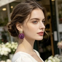 Boucles d'oreilles pendantes en acier inoxydable faites à la main avec perles et fleurs, boucles d'oreilles pendantes florales tissées pour femmes, cadeau de mode