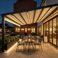 Pergola à toit rétractable en tissu PVC avec structure métallique pliable murale pour allée extérieure et mariage