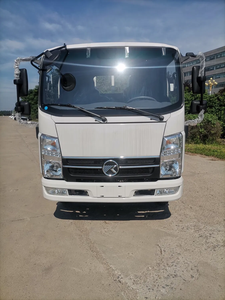 KAMA 4x2 Manual <b>Mini</b> Light Truck 6 Wheels Fuel Diesel Oil Tanker 3-5 tons loading ISUZU truck - Product Image 3