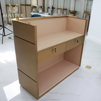Vitrine haut de gamme pour magasin personnalisé Bijouterie Tables d'appoint en or Boutique Design d'intérieur Vitrine de réception