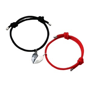 2Pcs Magnetic Buckle Attraction Lover Jewelry Heart Pendant <strong>Matching</strong> <strong>Bracelets</strong> <strong>Couple</strong> <strong>Bracelet</strong> - Product Image 1