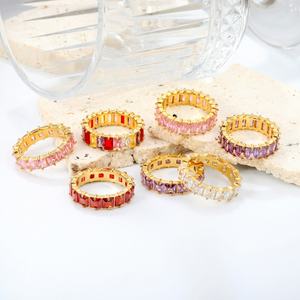 Anillos de Circonia Cúbica Cuadrada de Colores, Resistentes al Agua, Chapados en Oro de 18K, Sin Deslustre, de Acero Inoxidable, Joyería de Moda, Anillos de Circonia para Mujer - Product Image 1