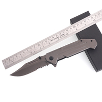 Couteau pliant de survie EDC pour le camping, lame en acier inoxydable, partie dentelée, pointe clip, revêtement titane, couteau de poche