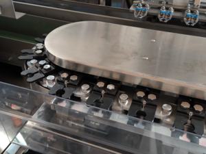 เครื่องเป่าขึ้นรูปสำหรับล้าง-เติม-ปิดผนึกสารละลายน้ำยาให้น้ำเกลือ IV - Product Image 3