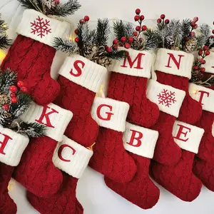 2023 New Knitted Christmas Stockings Cable Knit Pattern Home Decor Personalized Customs Letter Hanging Socks Christmas Stockings