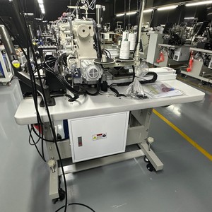 Machine à ourler informatisée TS-800 à point de surjet automatique pour usine de vêtements tricotés, t-shirts et sous-vêtements - Product Image 3