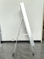 Écran d'affichage numérique LED pliable en forme de A avec contrôle par application, 4 roues, P1.25-P2.5