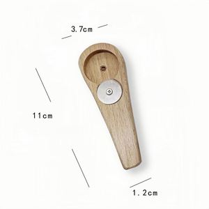 Ouvre-bouteille en bois de hêtre naturel avec logo personnalisé intégré sur disque métallique - Product Image 4