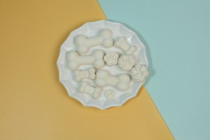 Friandises pour chiens et chats en forme d'os, à base de <span class=keywords><strong>fromage</strong></span> lyophilisé biologique, riches en protéines, sans céréales, OEM ODM - Product Image 2