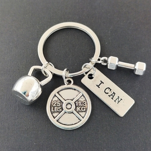 Portachiavi in lega di zinco con lettere inglesi a forma di manubrio e bilanciere per fitness, come regalo per mio padre - Product Image 3