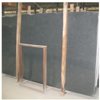 Carreaux de dalle de pierre de granit noir de sésame gris foncé poli Impala noir G654 Padang