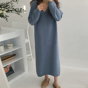 Tendenza invernale coreano all'ingrosso Casual scollo a V tinta unita Pullover in <span class=keywords><strong>maglia</strong></span> soffice Maxi maglione d'angora abito per donna - Product Image 3