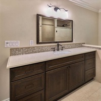 Cavio Coiffeuse de salle de bain en bois de noyer de haute qualité Armoire modulaire personnalisée Finition laquée Panneau de porte Smart MDF Cuivre Au sol