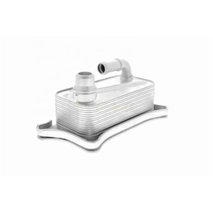Refroidisseur d'huile pour <span class=keywords><strong>Audi</strong></span> A4 A5 A6 A8 Q7 S4 S5 S6 <span class=keywords><strong>S8</strong></span> 2012-2023 Compatible avec Mahle CLC337000S OE 06E117021J 06E117021M - Product Image 4