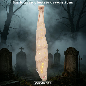 Nuevo Accesorio de Terror para Halloween: Momia Colgante con Ojos Brillantes y Control por Voz para Casa Embrujada o <span class=keywords><strong>Escape</strong></span> <span class=keywords><strong>Room</strong></span> - Product Image 5