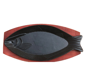 Poêle à frire classique <span class=keywords><strong>en</strong></span> <span class=keywords><strong>fonte</strong></span> antiadhésive pré-culottée <span class=keywords><strong>en</strong></span> forme de poisson 24 cm de diamètre compatible gaz et induction multifonction 2026 - Product Image 1