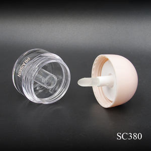 4-5g Tube de brillant à <span class=keywords><strong>l</strong></span>èvres rose avec logo privé personnalisé Emballage de récipient pour masque à <span class=keywords><strong>l</strong></span>èvres en plastique avec applicateur - Product Image 3