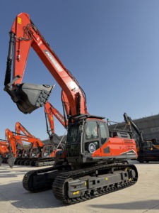 Excavadora Usada Doosan 340 DX360LCA de Alta Calidad, 34 Toneladas, DX380lc-9c, en Buen Estado, en Venta - Product Image 4