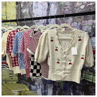 2025 printemps décontracté mélange vêtements balles Jersey T-shirt tricoté, Stock Lots mode Style T-shirt tricot hauts tricotés