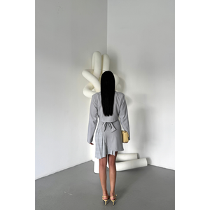 Ensemble veste courte et jupe gris en polyviscose pour femme, 2 pièces, au-dessus du genou, avec détail plissé à carreaux - Product Image 2