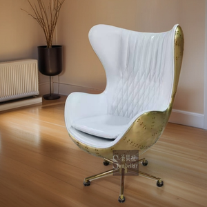 Chaise pivotante moderne en cuir véritable blanc avec dos en métal et laiton pour les loisirs, mobilier pour le salon, la salle à manger et l'hôtel - Product Image 1