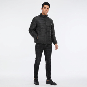 Nouvelles vestes matelassées pour hommes à col montant en toile avec logo personnalisé, manches longues, logo sur le devant, vêtements décontractés avec différentes couleurs - Product Image 1