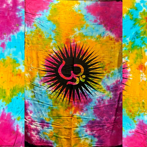 Tapisserie murale bohème tie-dye, décoration murale, art abstrait, imprimé Om, tissu en coton, rectangle, lavable, pièce unique - Product Image 1