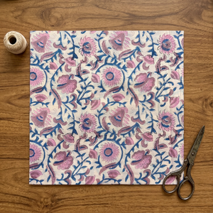 Tela de Algodón 100% con Estampado Floral Botánico Rosa y Azul, Elegante, Ligera, Textil Tradicional Indio para Prendas - Product Image 4
