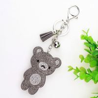 Meilleures ventes AliExpress : Nouveau pendentif porte-clés mignon en forme d'ours 'Violent Bear' avec strass et pompon coréen pour sac, Modèle P0058